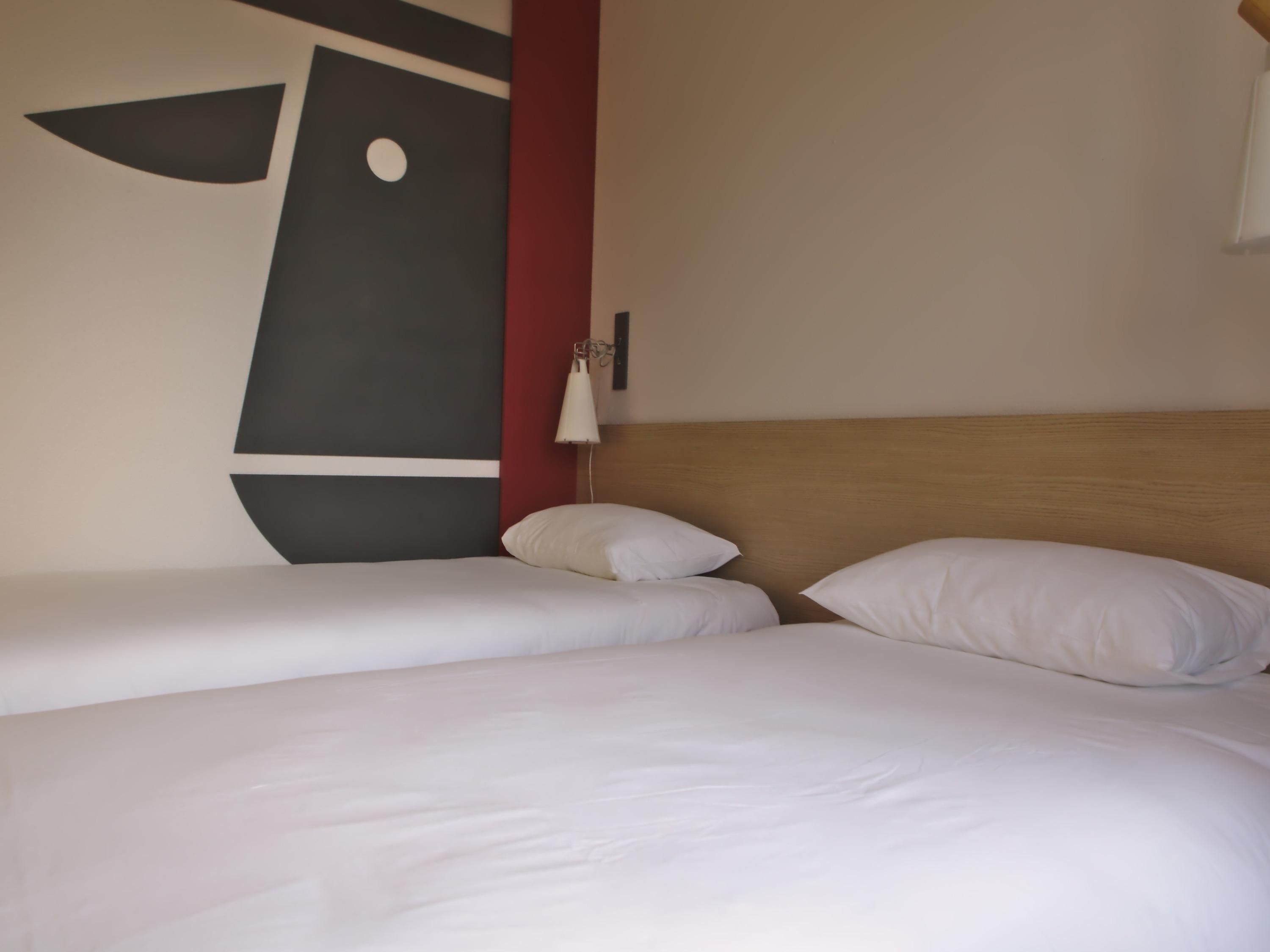 Готель Ibis Styles Moulins Centre Екстер'єр фото