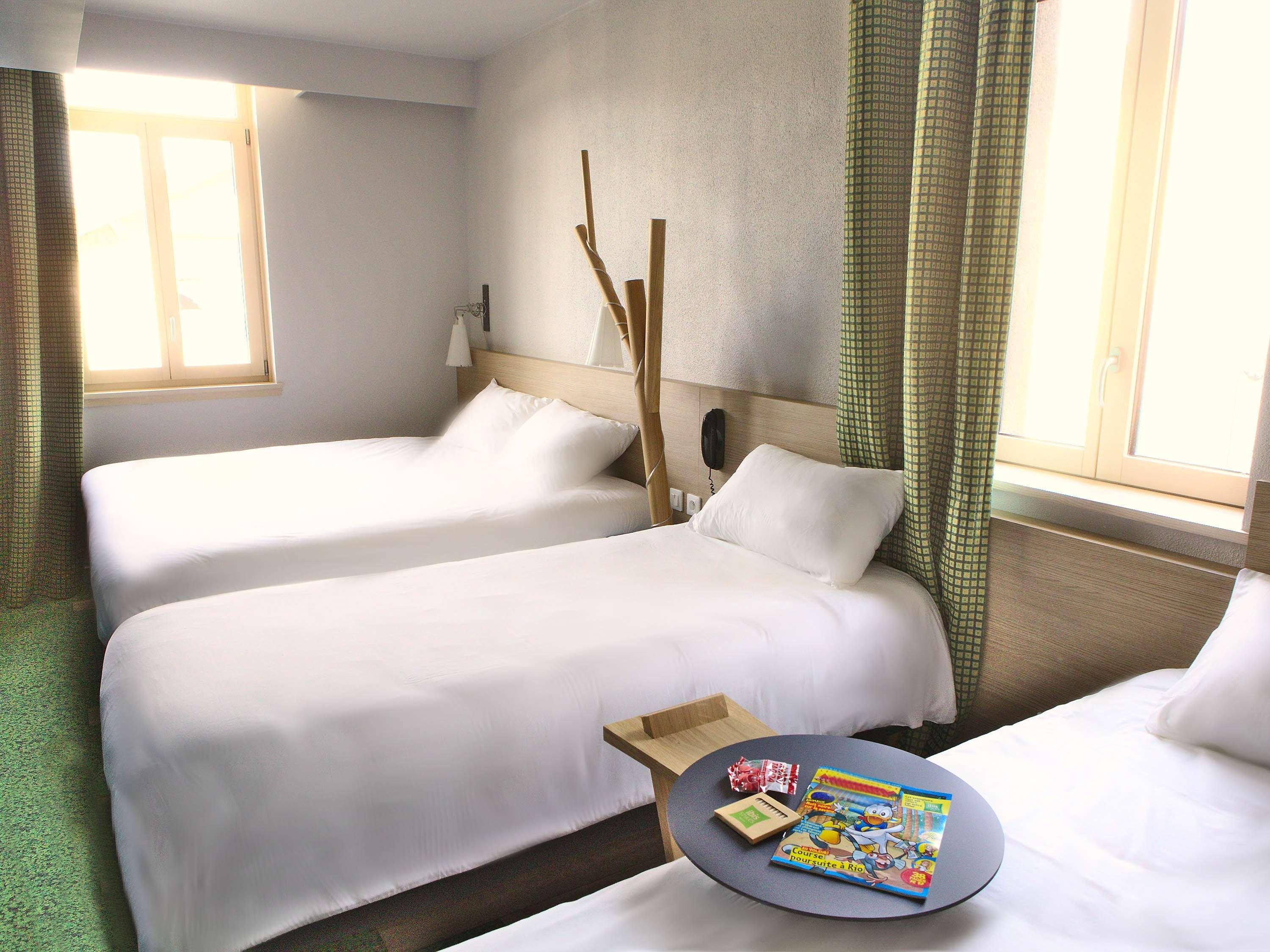 Готель Ibis Styles Moulins Centre Екстер'єр фото