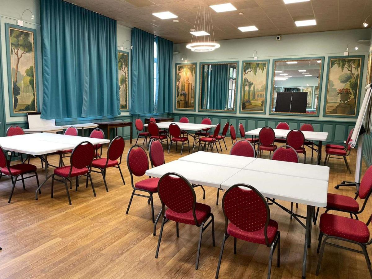 Готель Ibis Styles Moulins Centre Екстер'єр фото