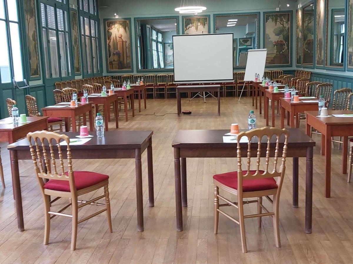 Готель Ibis Styles Moulins Centre Екстер'єр фото