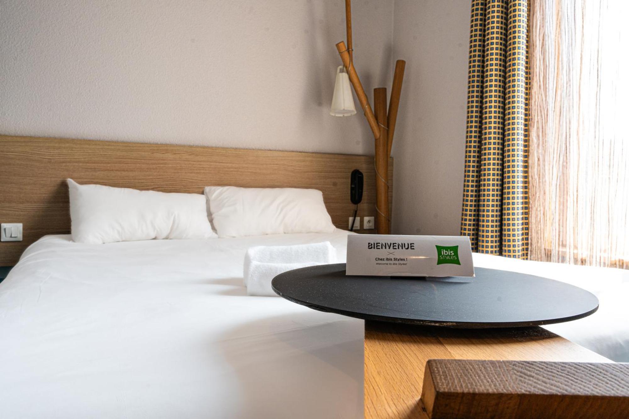 Готель Ibis Styles Moulins Centre Екстер'єр фото