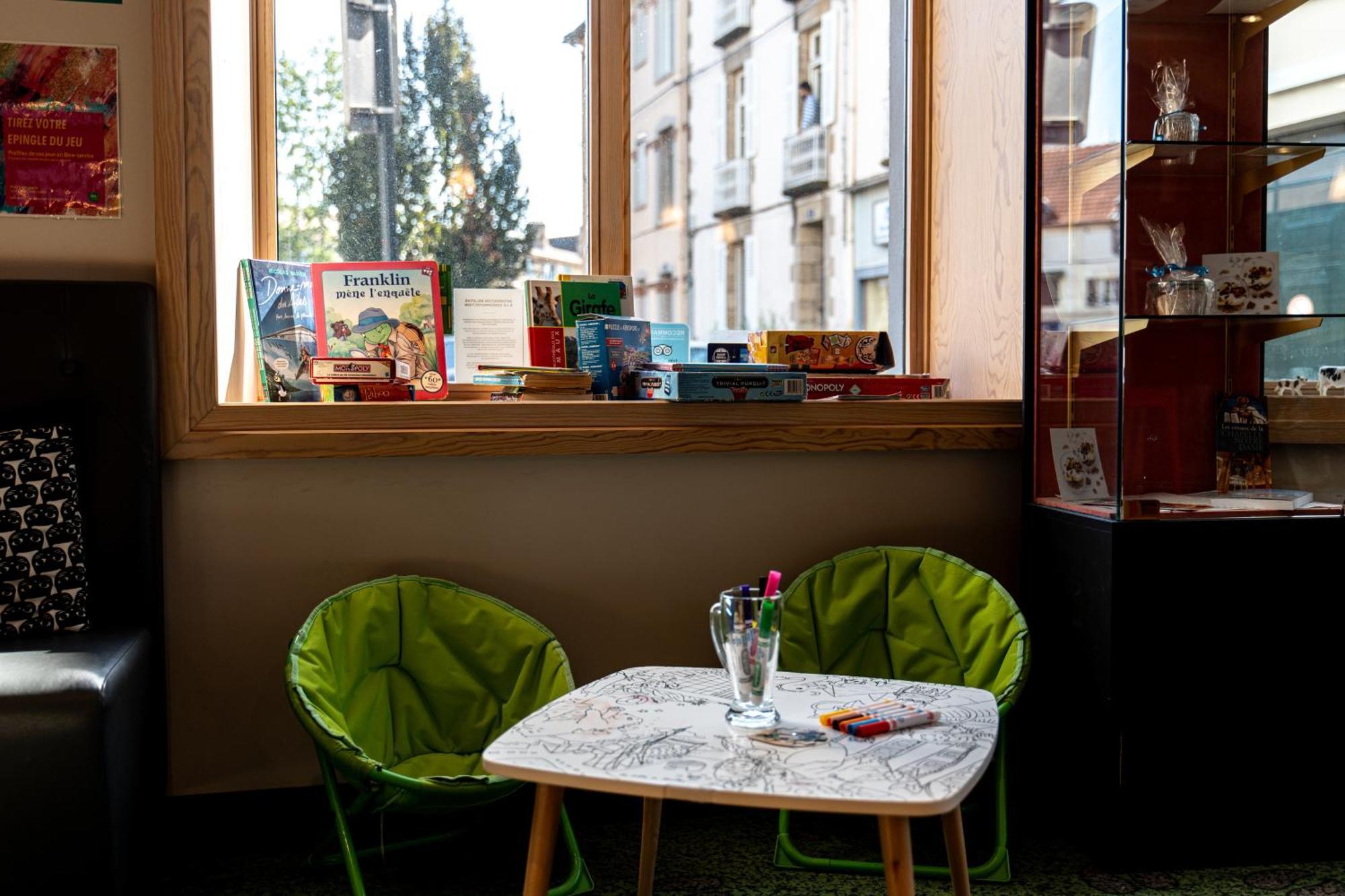 Готель Ibis Styles Moulins Centre Екстер'єр фото