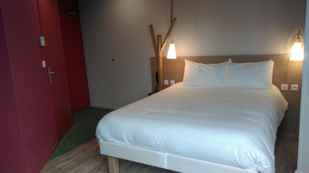 Готель Ibis Styles Moulins Centre Номер фото